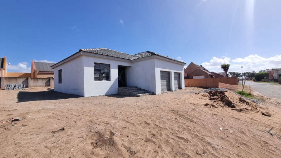 3 Bedroom Property for Sale in Bluewater Bay Western Cape